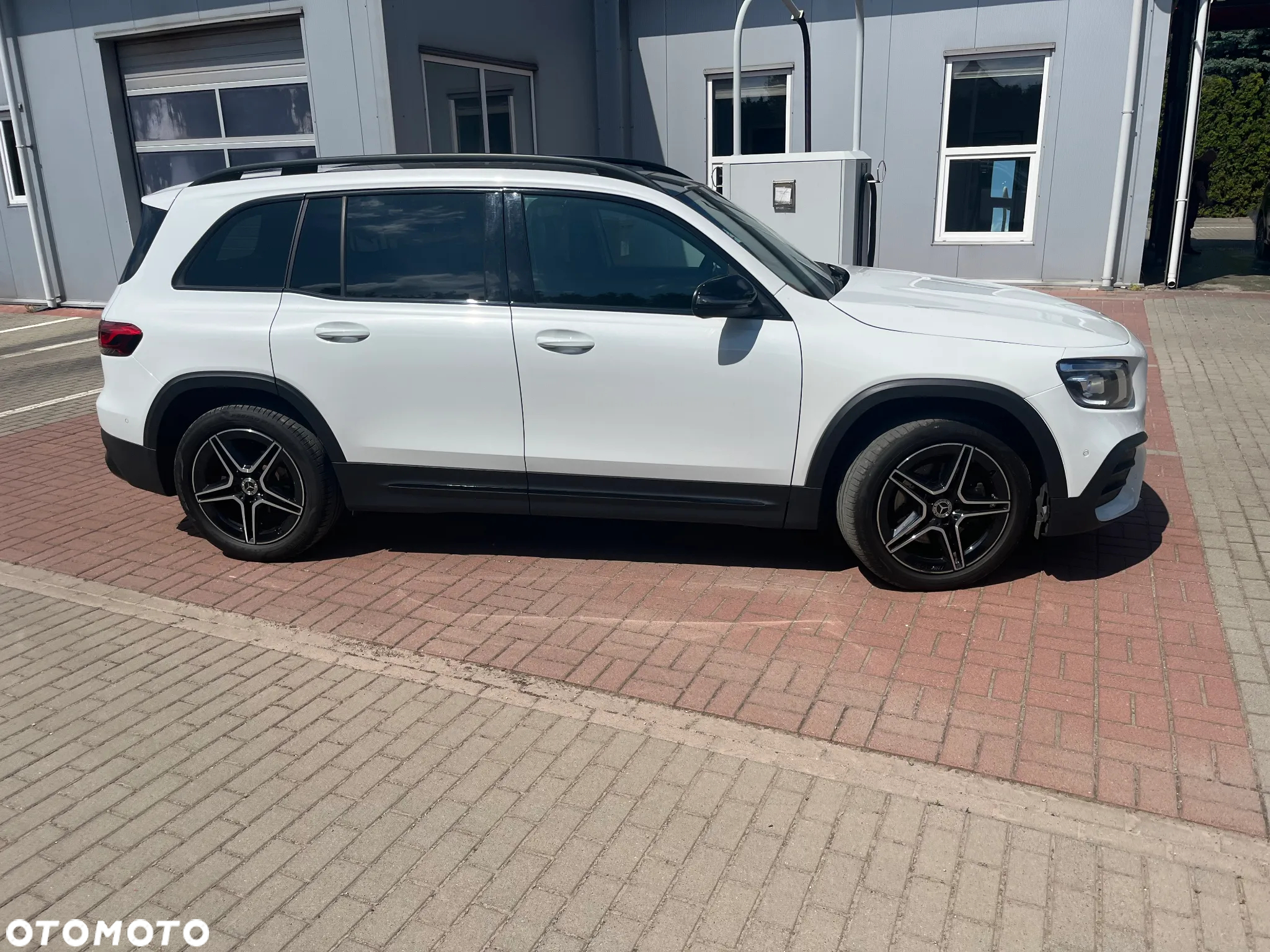 Mercedes-Benz GLB 180 d AMG Line 8G-DCT - 5
