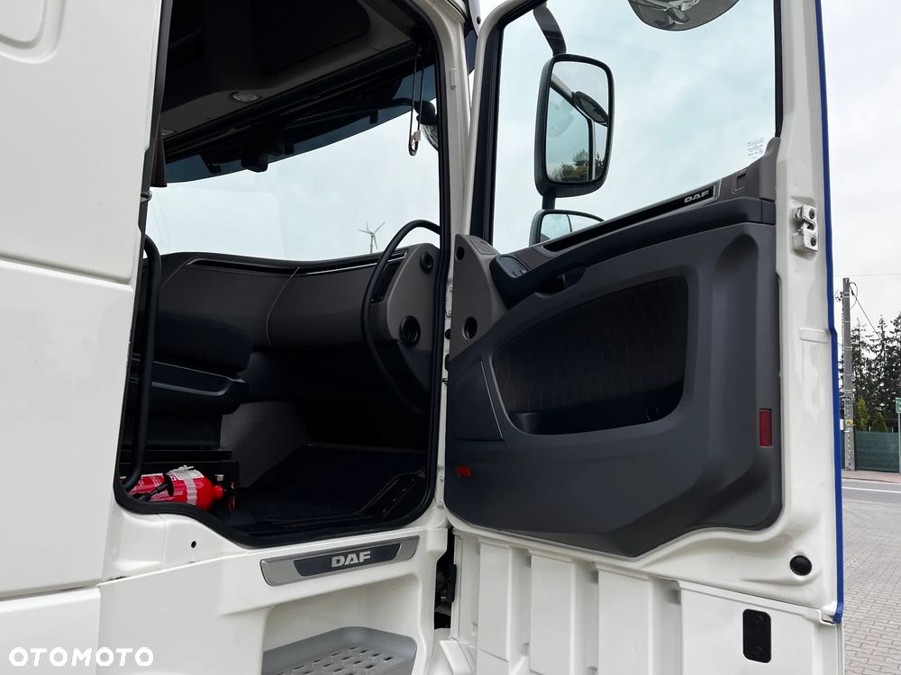 DAF XF 530 SUPERSPACECAB ORYGINALNY PRZEBIEG SERWISOWANY SPROWADZONY Z FRANCJI - 12