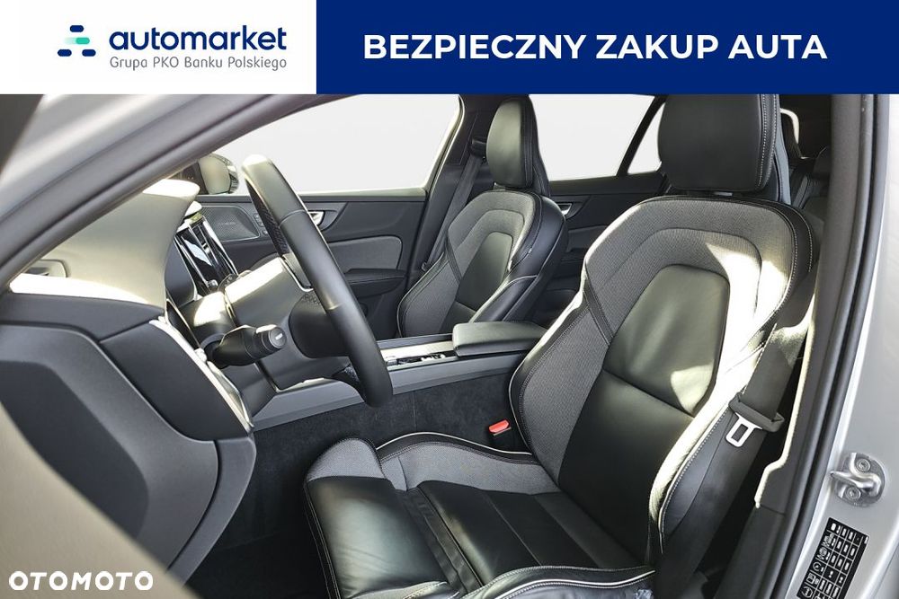 Volvo V60 B5 B AWD Plus Dark - 11