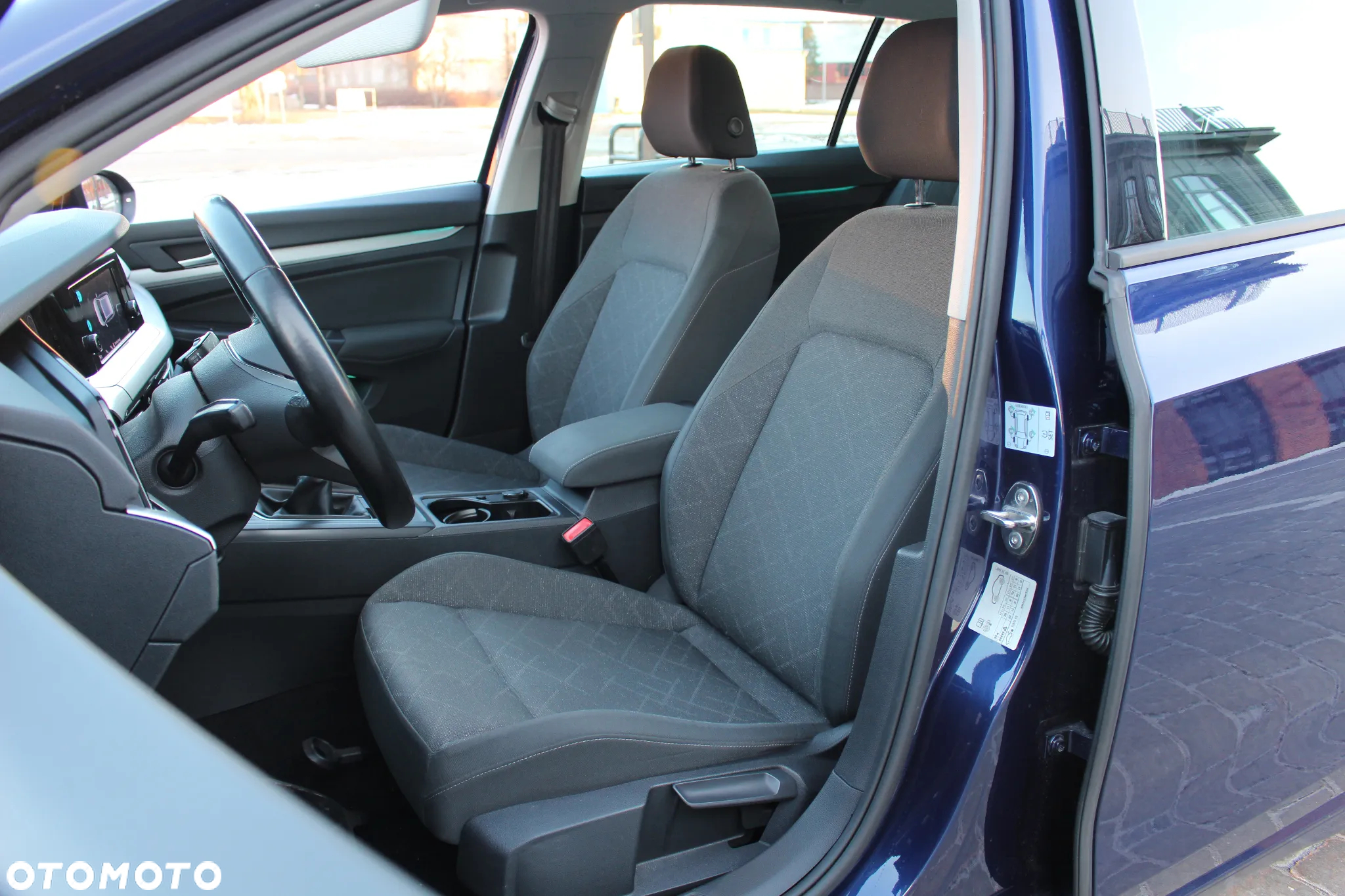 Volkswagen Golf VIII 1.0 TSI Life - 4