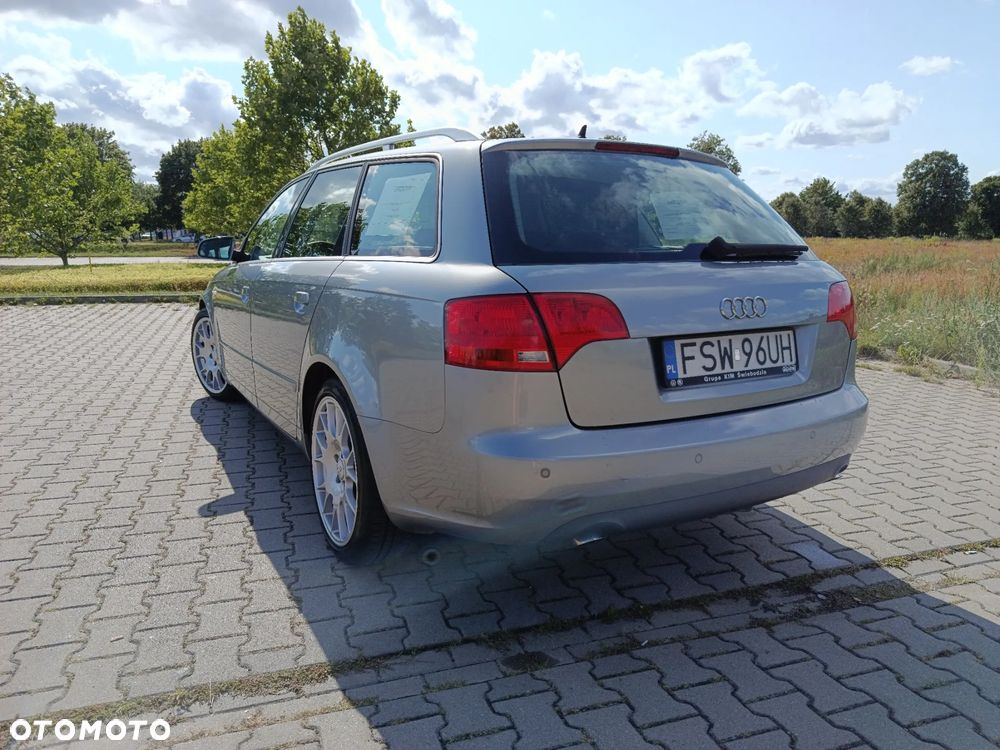 Audi A4 Avant - 5