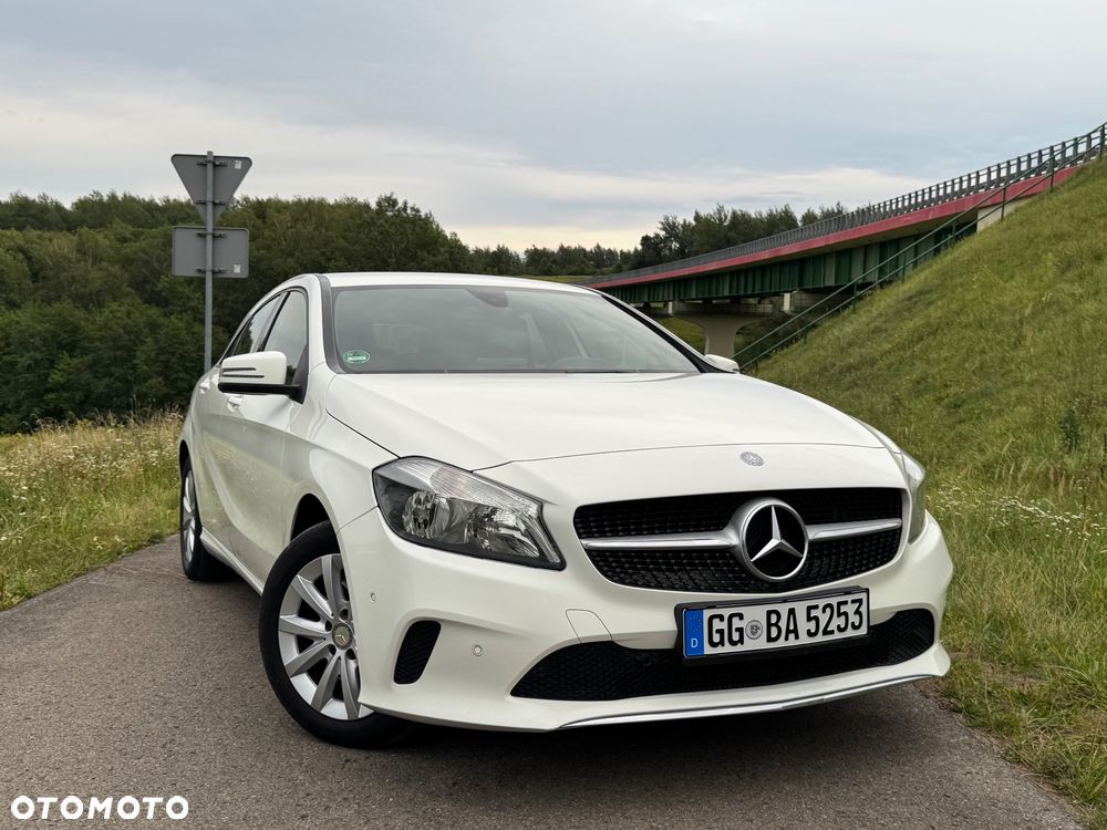 Mercedes-Benz Klasa A 180 Activity Edition - 9