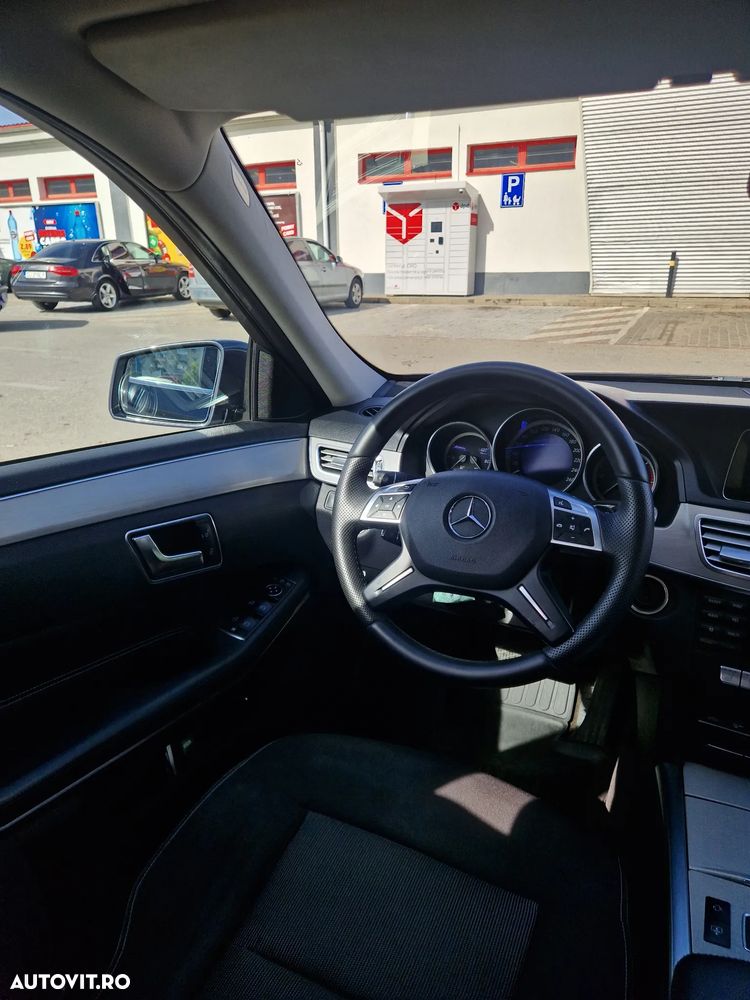 Mercedes-Benz E - 7
