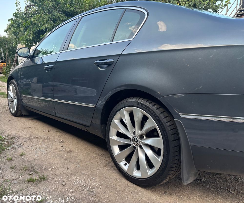 Volkswagen Passat 1.8 TSI Comfortline - 4