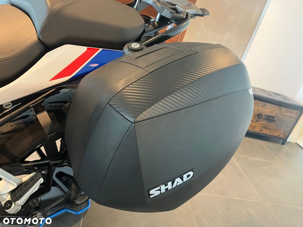 BMW R - 15