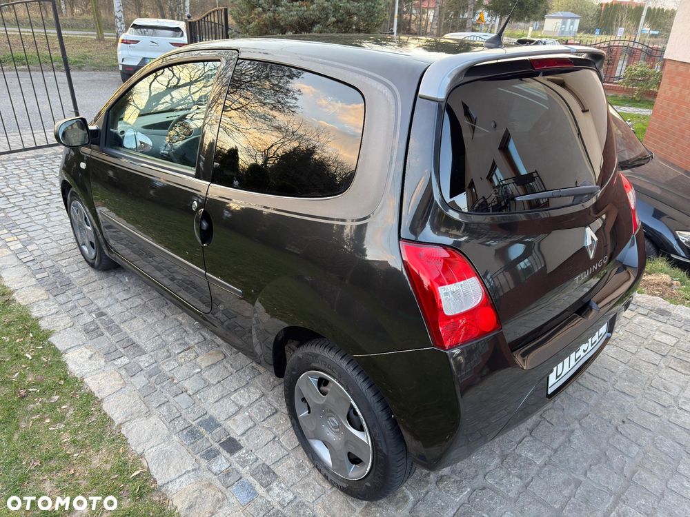Renault Twingo dCi 85 Dynamique - 24