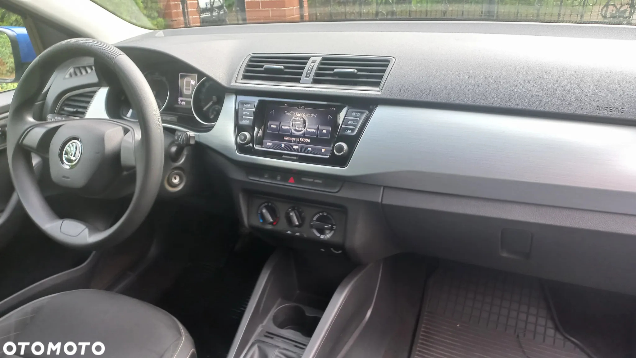 Skoda Fabia 1.0 Ambition - 8