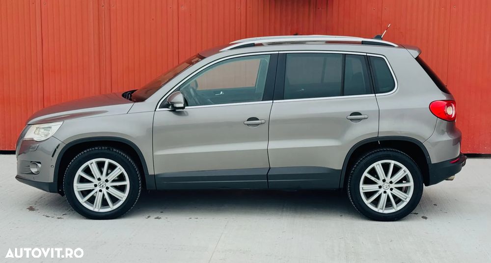 Volkswagen Tiguan 2.0 TDI DPF 4Motion BlueMotion Technology Cup Track & Style - 4