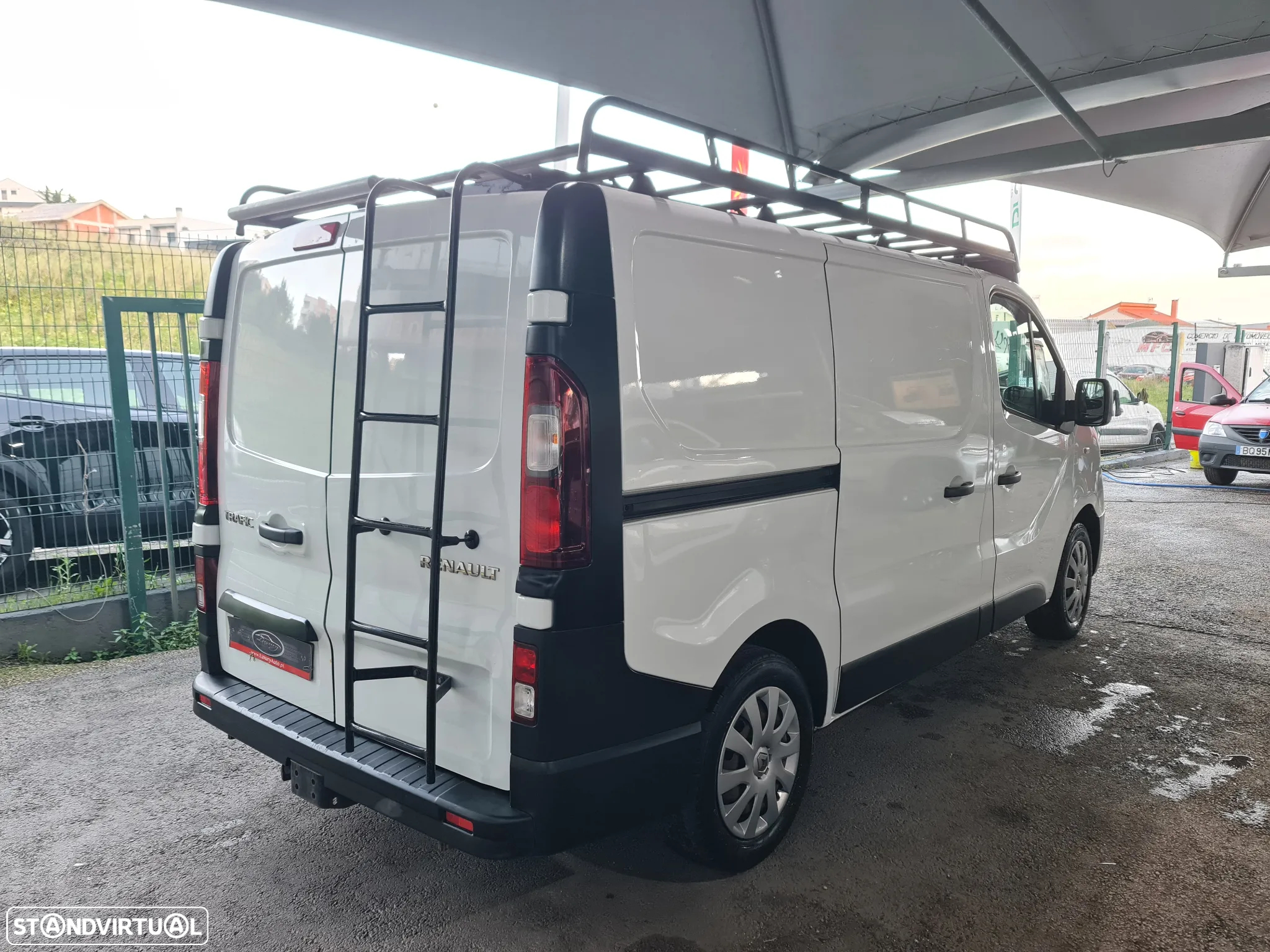 Renault TRAFIC DCI 3Lug * AC/BLUETOOTH *c/ IVA incluido - 7