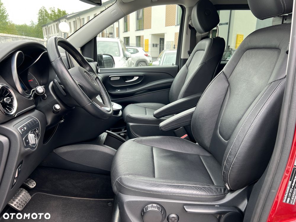 Mercedes-Benz Klasa V 300 d lang 9G-TRONIC Avantgarde Edition 2020 - 16