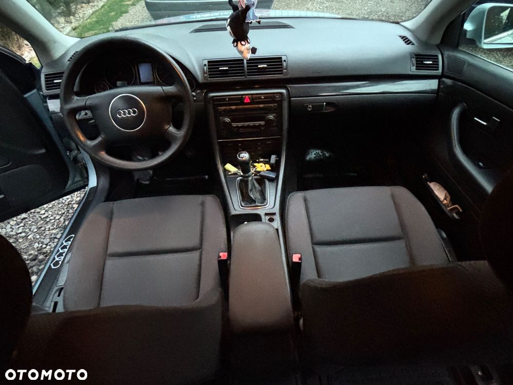 Audi A4 Avant 1.9 TDI - 13