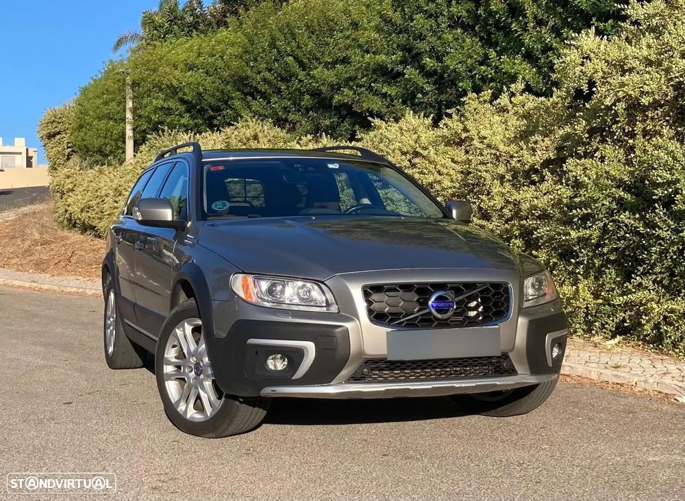 Volvo XC 70 2.4 D4 Summum AWD Geartronic - 1