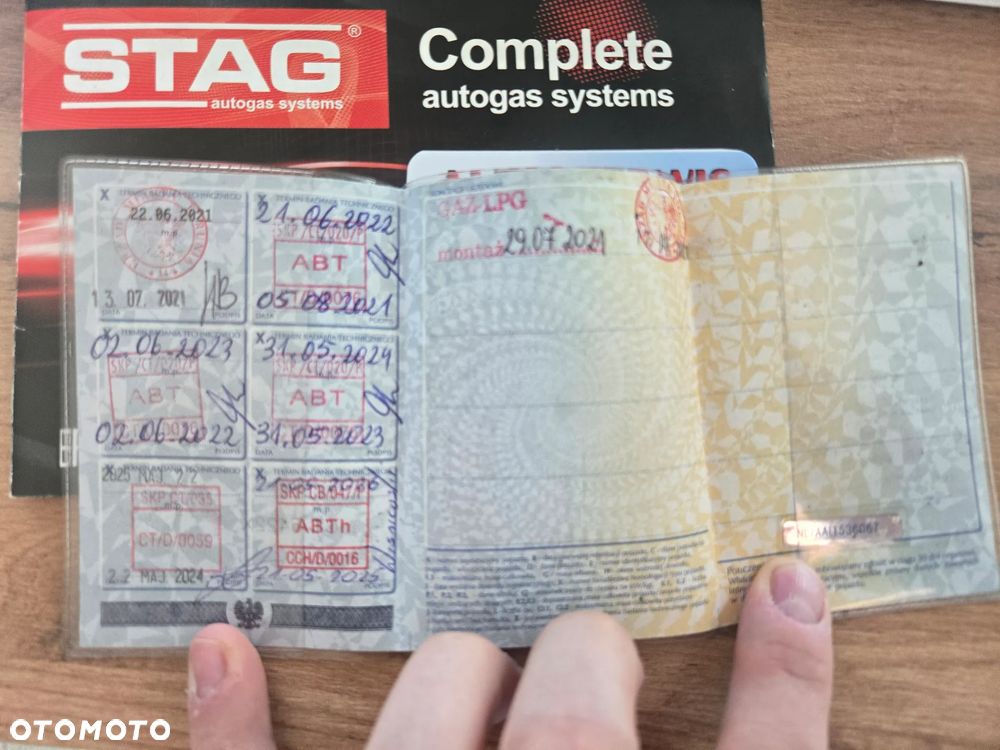 Opel Insignia 2.0 T Cosmo 4x4 - 14