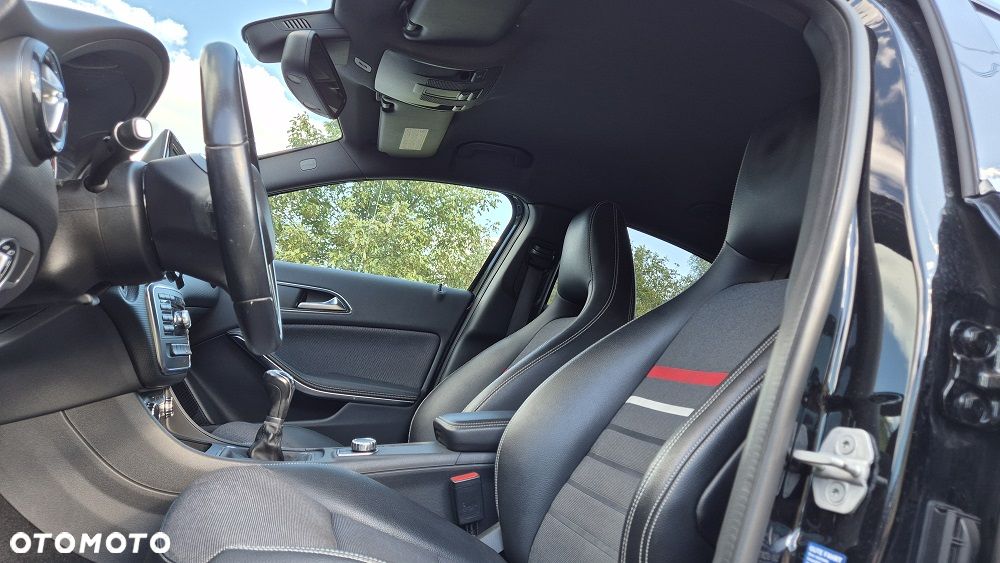 Mercedes-Benz Klasa A 180 (BlueEFFICIENCY) Urban - 7