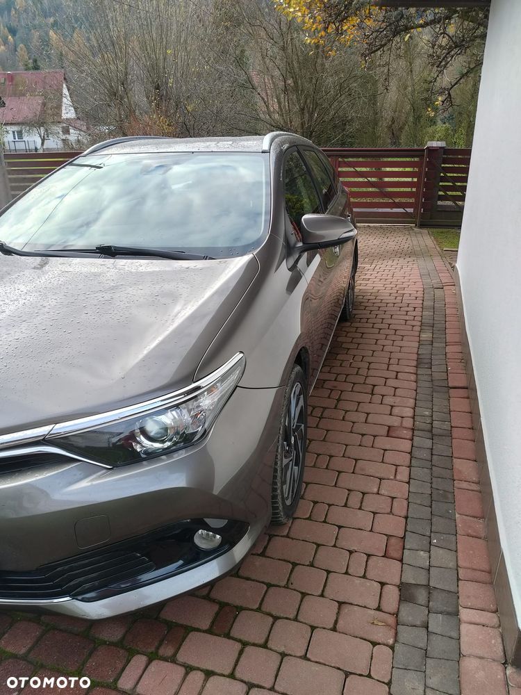 Toyota Auris 1.2 T Premium - 1
