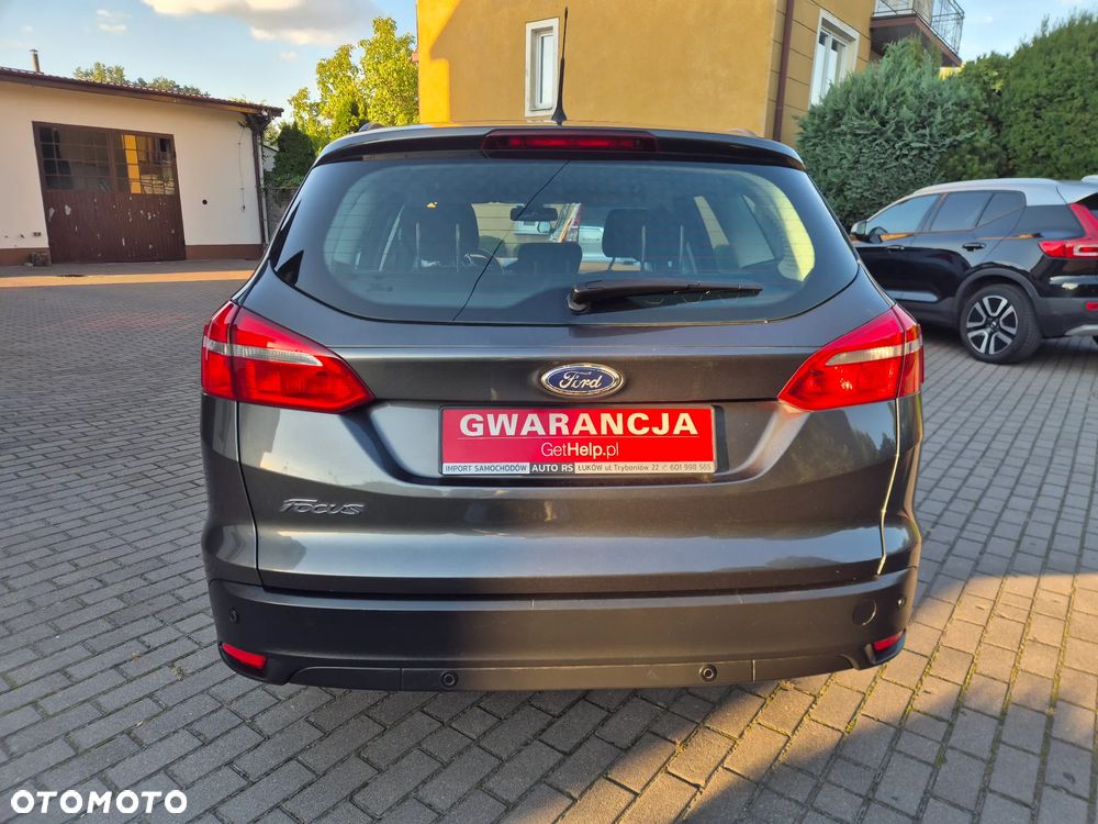 Ford Focus 1.5 TDCi SYNC Edition - 6