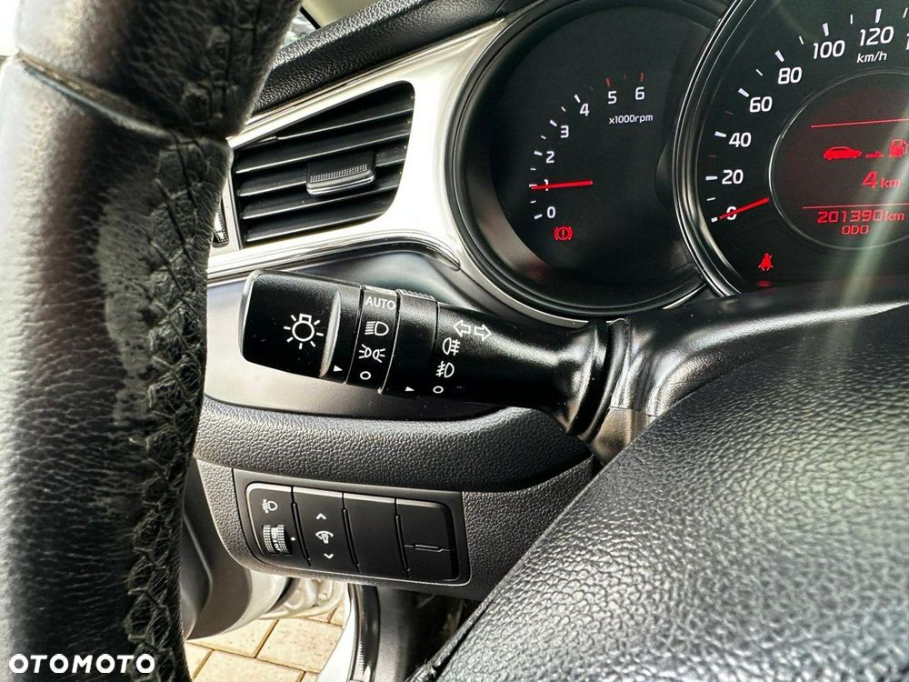 Kia Ceed 1.6 CRDi L - 22