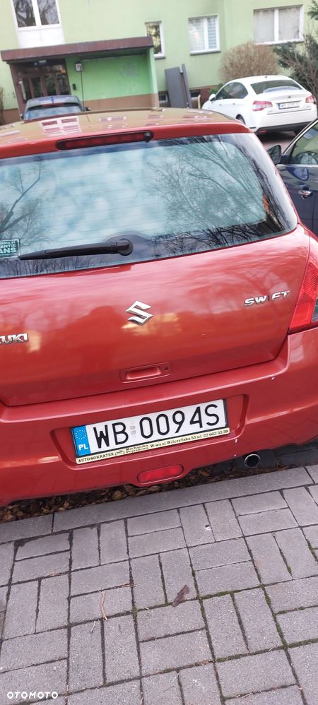 Suzuki Swift 1.3 DDiS Comfort - 22