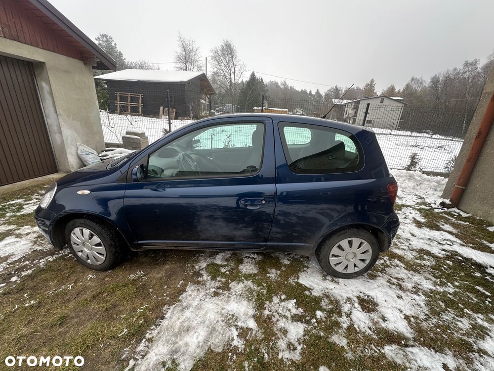 Toyota Yaris - 8