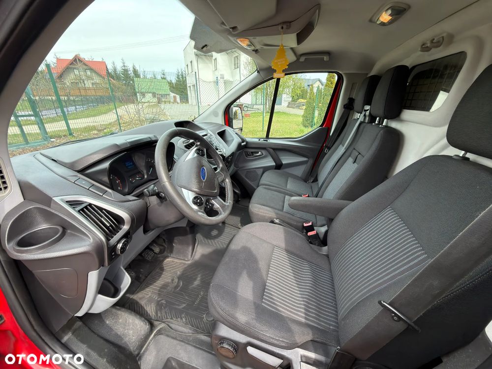Ford TRANSIT CUSTOM - 10