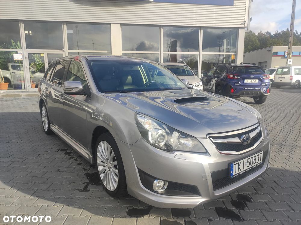 Subaru Legacy 2.5i GT - 12