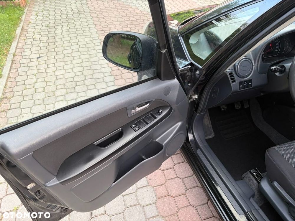 Suzuki SX4 1.6 GS / Premium - 10