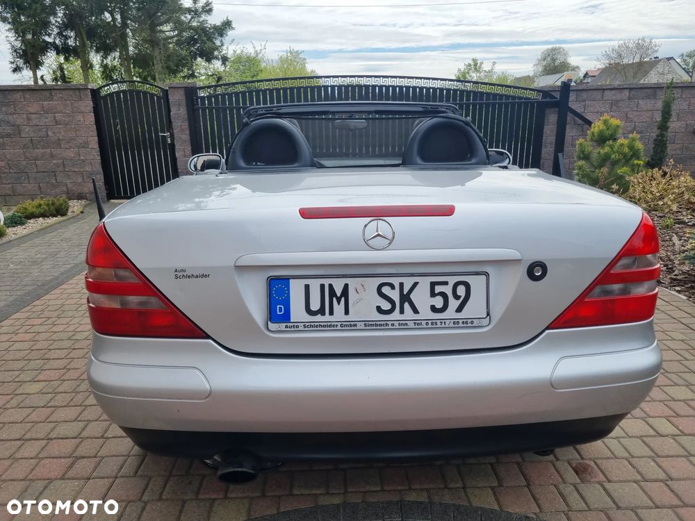 Mercedes-Benz SLK - 12