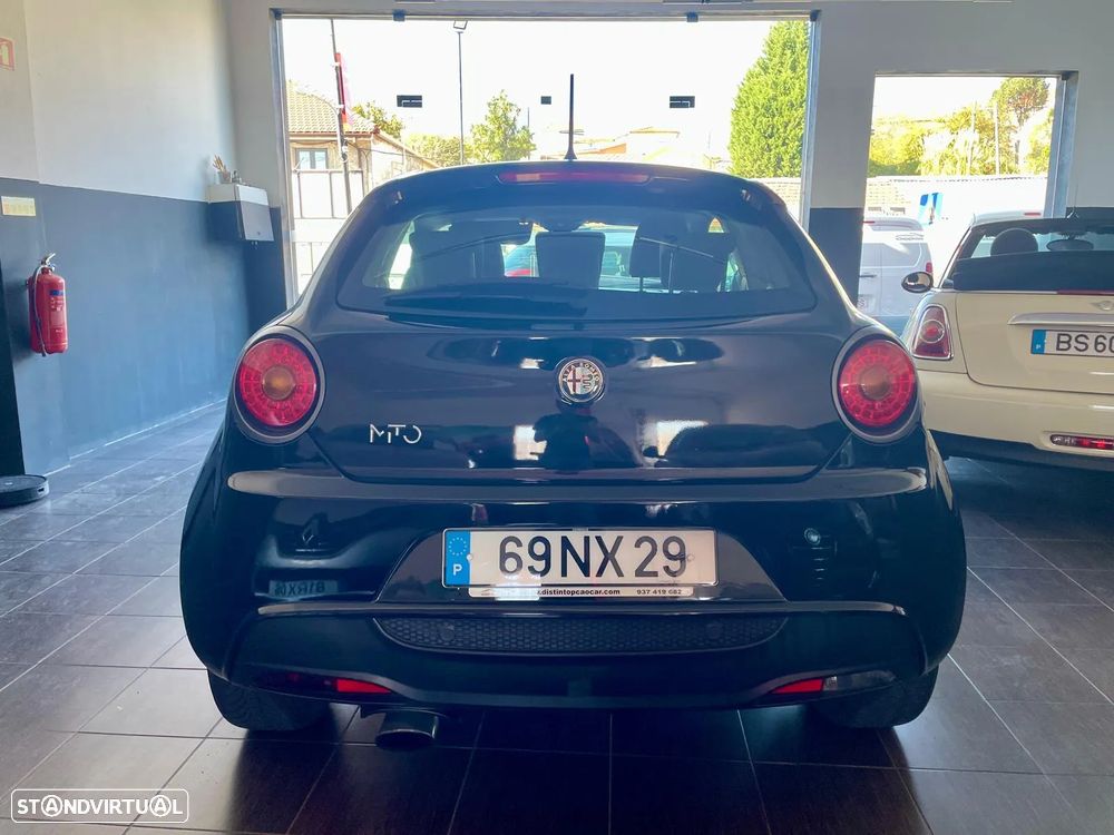 Alfa Romeo MiTo 1.3 JTD Distinctive - 16