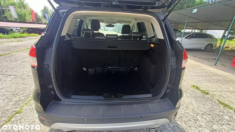 Ford Kuga - 25