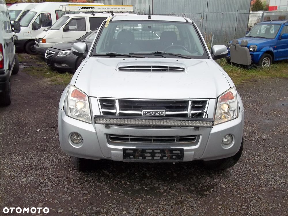 Isuzu D-Max 4x4 Space Cab Autm Custom - 5