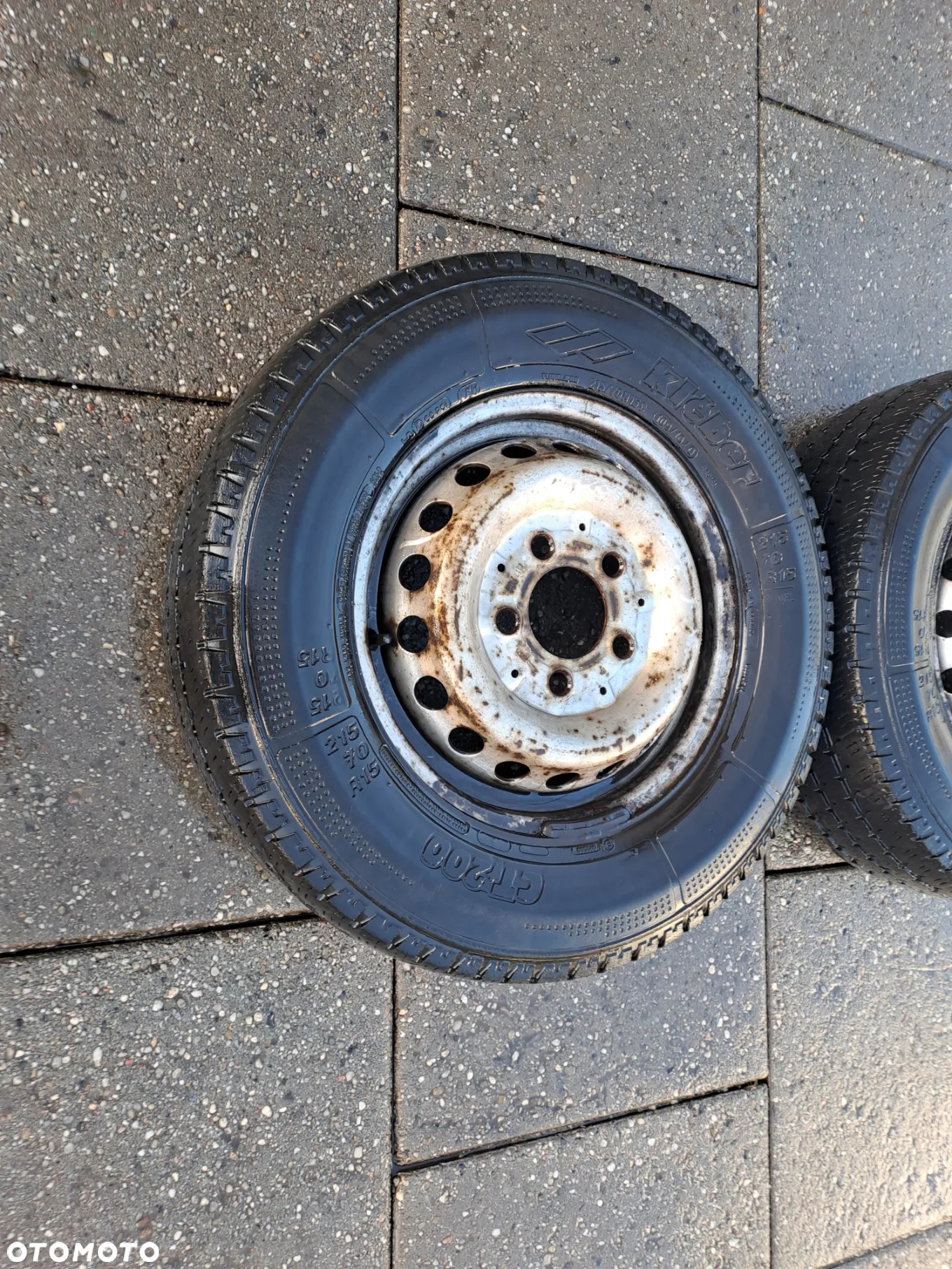 Mercedes Sprinter komplet felg z oponami225/70 R15C 5x112 - 2