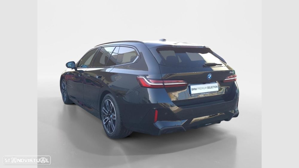 BMW 530 e Pack Desportivo M - 8