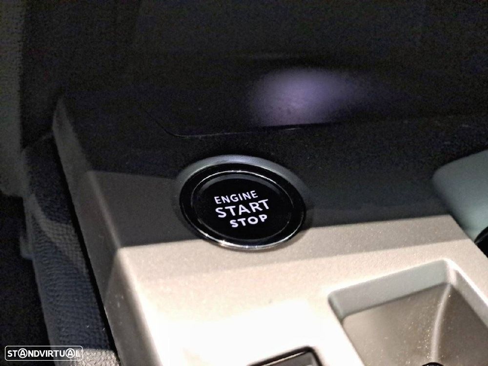 Peugeot 308 1.2 Hybrid Style e-DCS6 - 18