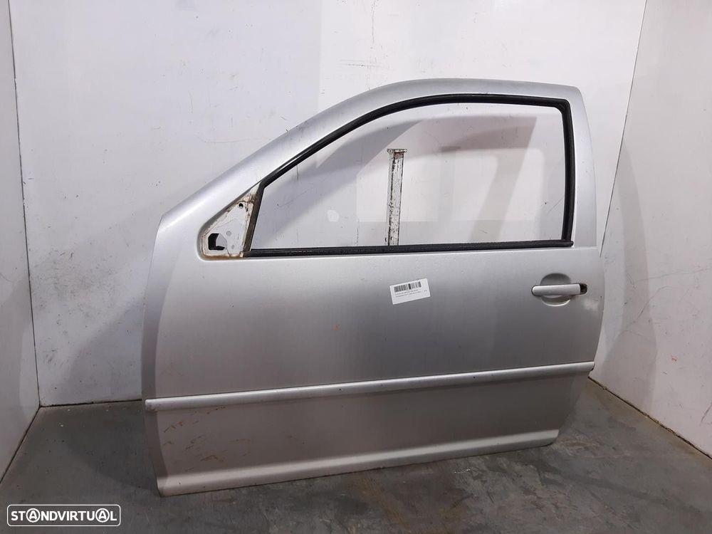 PORTA FRONTAL ESQUERDA VOLKSWAGEN GOLF IV 2002 -1J3831055H - 1