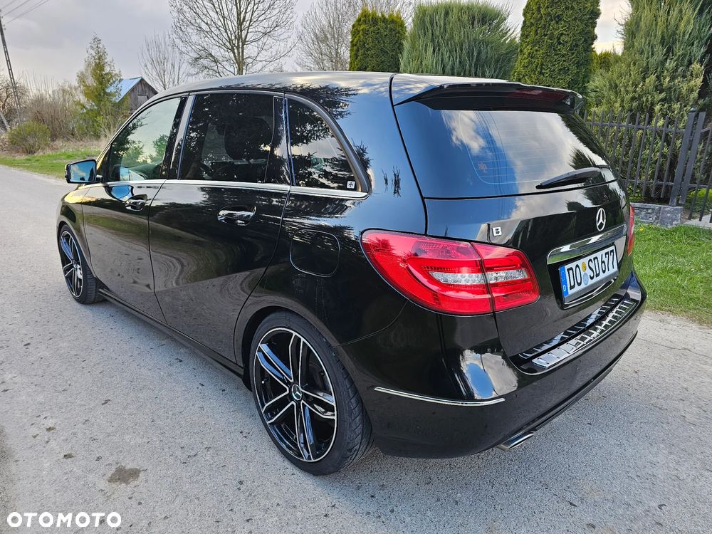 Mercedes-Benz Klasa B 200 CDI (BlueEFFICIENCY) - 2