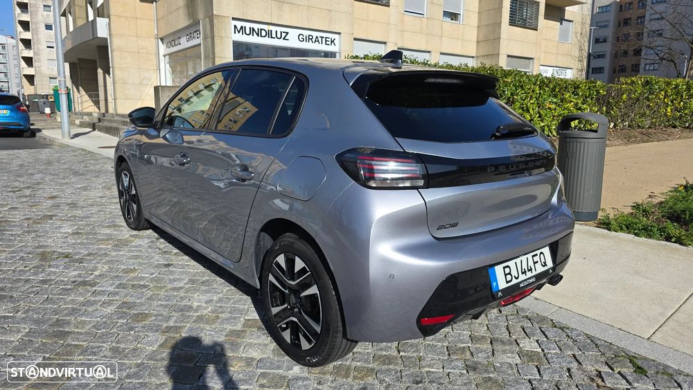 Peugeot 208 1.2 PureTech Allure - 3
