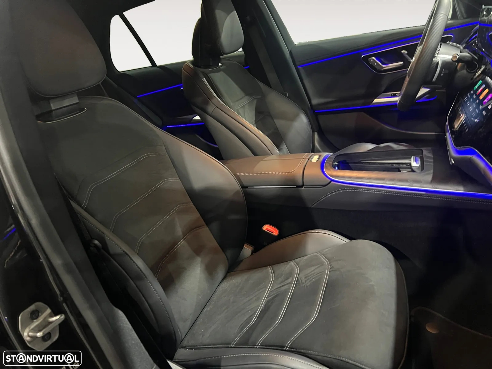 Mercedes-Benz E 300 de - 14
