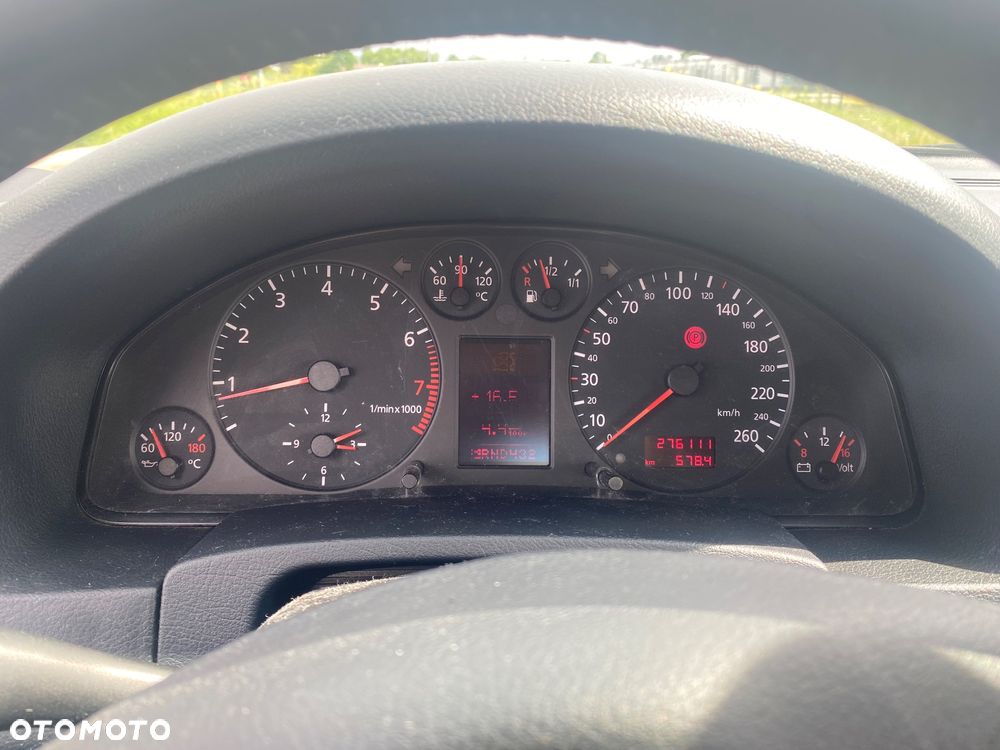 Audi A6 Limousine 2.8 Quattro - 11