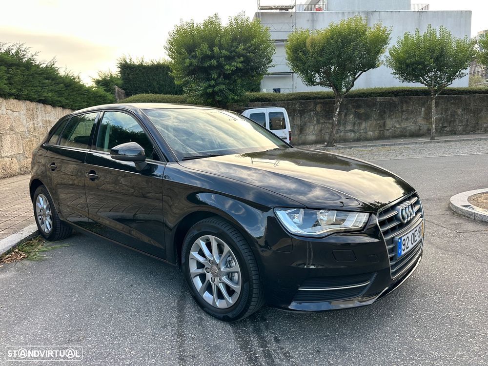 Audi A3 Sportback 1.6 TDI Attraction S tronic - 13