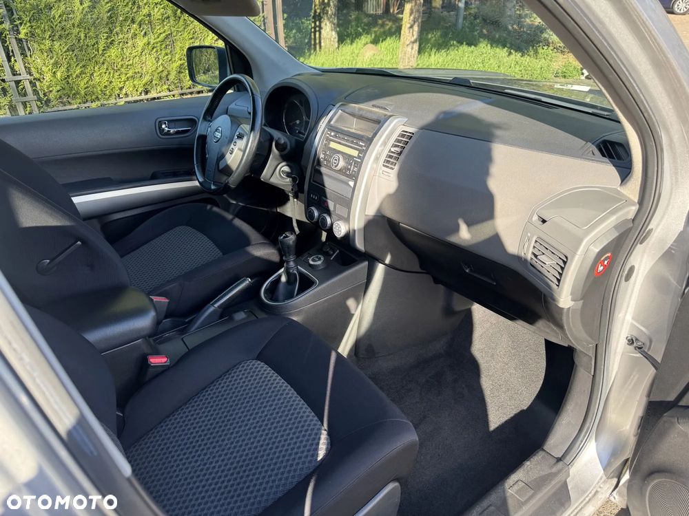 Nissan X-Trail 2.0 dCi 4x4 DPF XE - 10