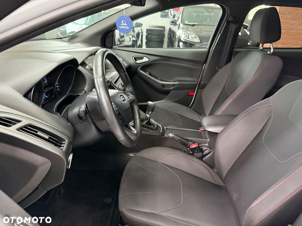 Ford Focus 1.0 EcoBoost ST-Line ASS - 18