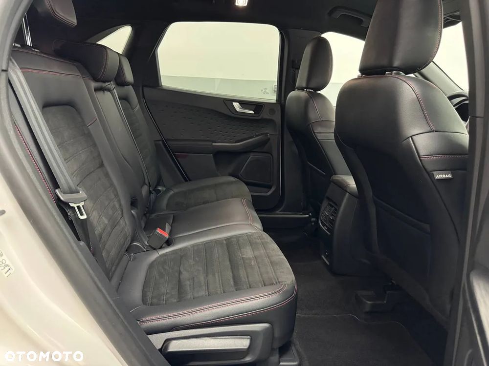 Ford Kuga 1.5 EcoBlue FWD ST-Line - 25