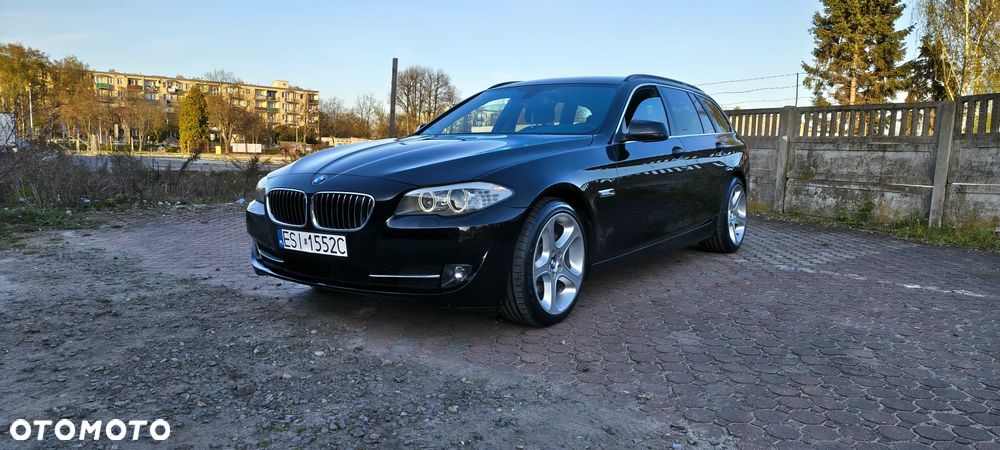 BMW Seria 5 525d Luxury Line - 7