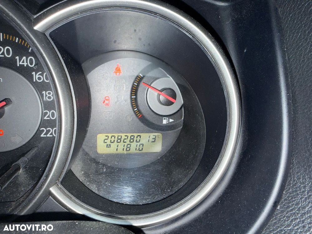 Nissan Tiida 1.5 dCi Acenta - 5