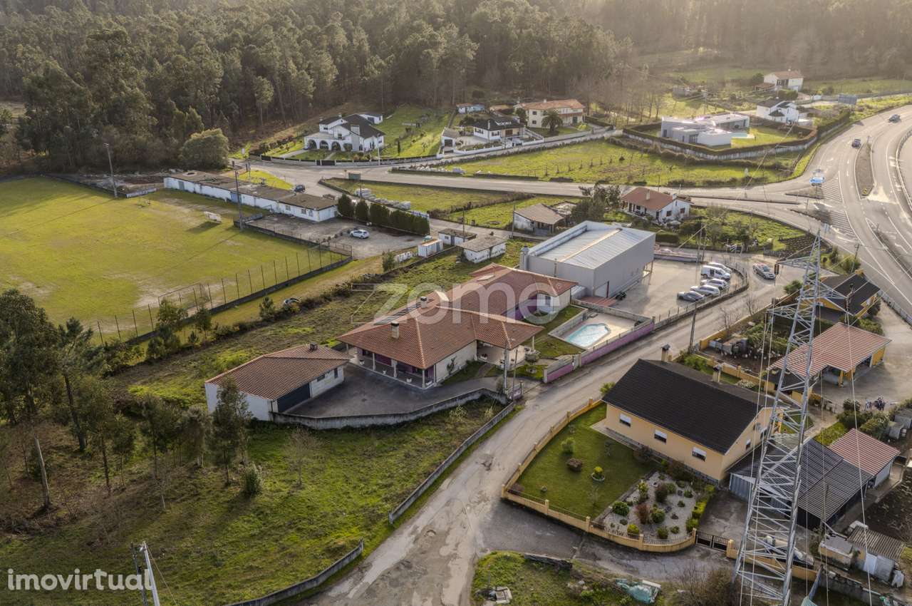 Moradia T4 Valença - Grande imagem: 4/47