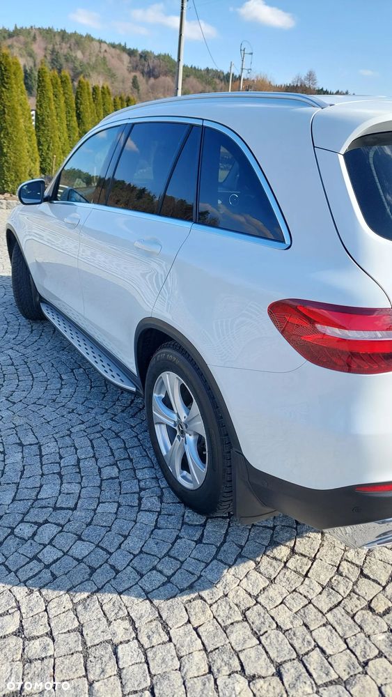 Mercedes-Benz GLC - 7