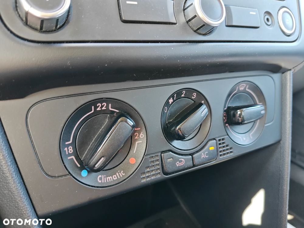 Volkswagen Polo 1.2 Style - 25