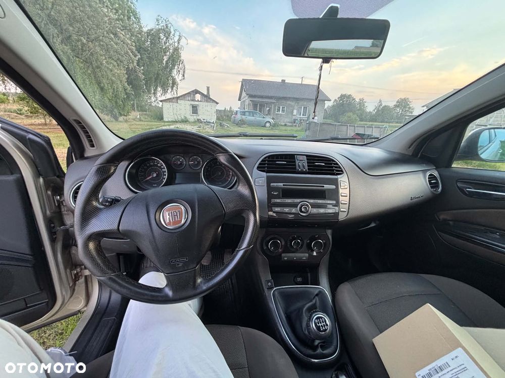 Fiat Bravo 1.4 T-JET 16V Dynamic - 4