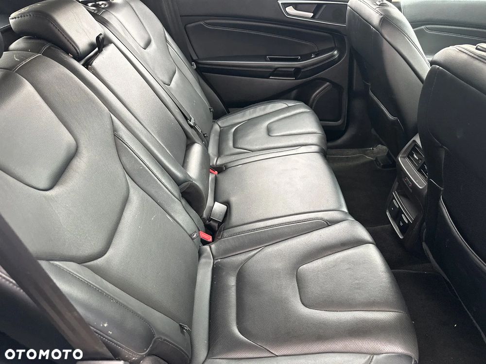 Ford Edge - 23