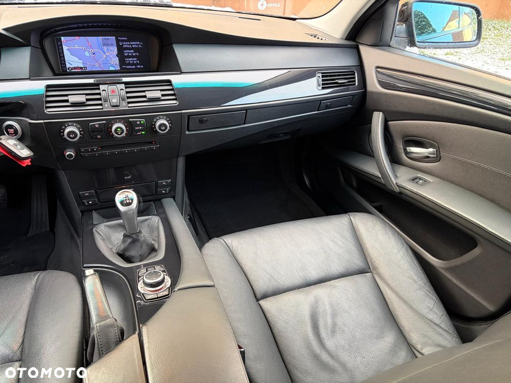 BMW Seria 5 520i Edition Exclusive - 18